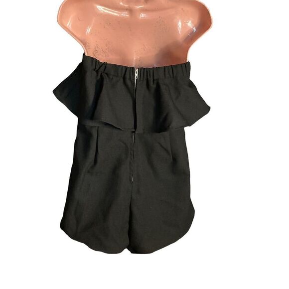 LUXXEL
WOMEN’s (Juniors) Romper Black Size Large 2” inseam 2” - Picture 2 of 9